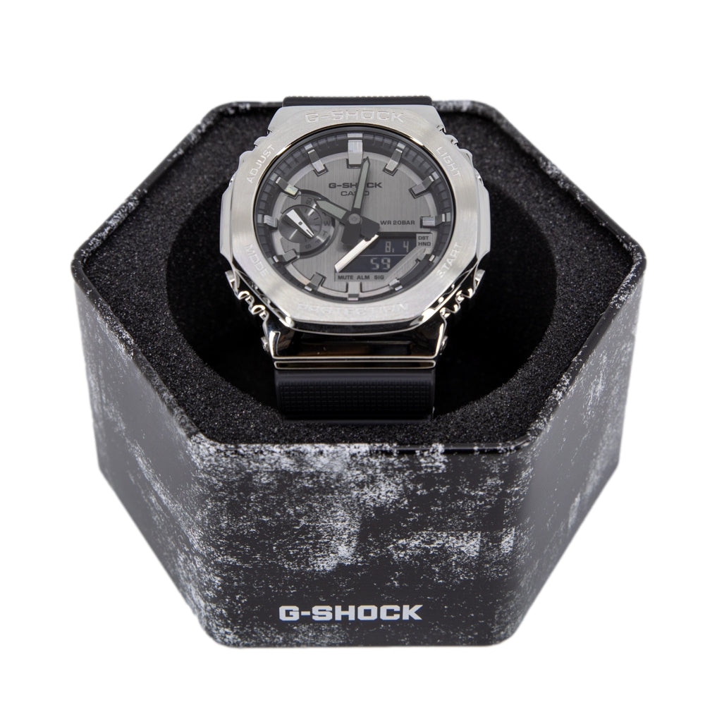 Reloj G-SHOCK modelo GM-2100SS-1AER marca Casio Hombre — Watches